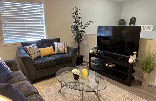 Saskatoon Maison | Amazing 4bedroom Single Home - Suitable for Families & Groups