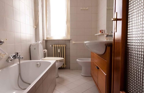 Vercelli Appartement | Vrbo Property