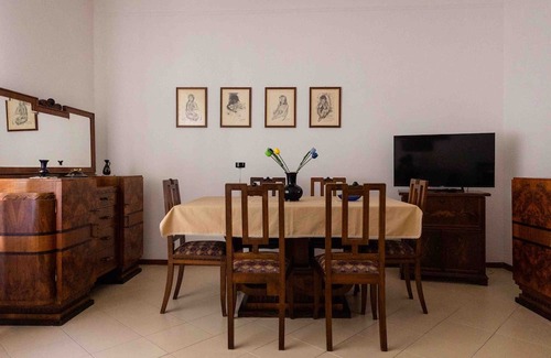 Vercelli Appartement | Vrbo Property
