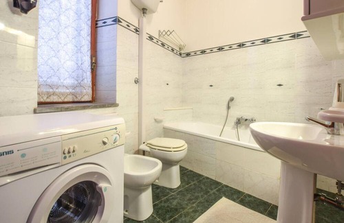 Campora San Giovanni Appartement | Enjoy a relaxing vacation in this bright and friendly apartment Campora San Giovanni.