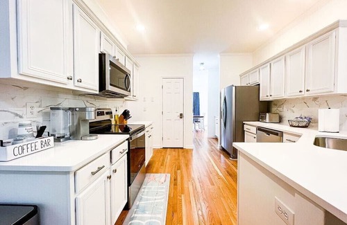 Ogden Maison | Tranquil Haven: Spacious Retreat for 16+ w/Games