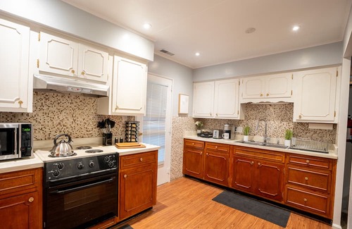 Saint Marys  Allen County Maison | Newly Renovated 3BR w/ King Bed - 4mi from DTFW