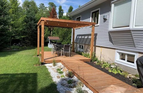 Eastman Chalet De Ski | The Surf N Turf-Spa-Eastman-Lake Access