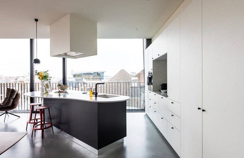 Stalingrad Appartement | Corner Apartment Summ