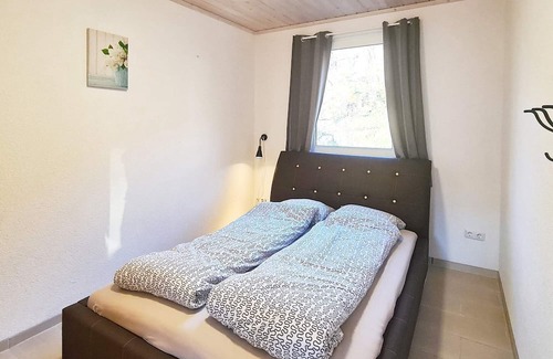 Lonevag Maison | 5 person holiday home in LONEVÅG