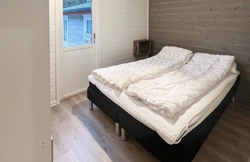 Bomlo Maison | 6 person holiday home in bremnes