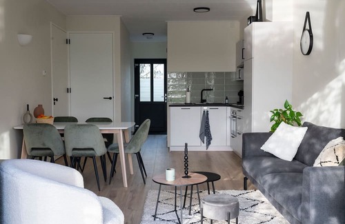Municipality of Kaag en Braassem Maison | Cozy chalet on the Veluwemeer
