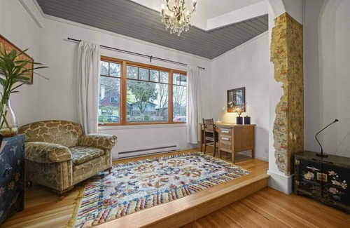 Downtown Eastside Maison | Charming Character-filled Heritage Home near DT