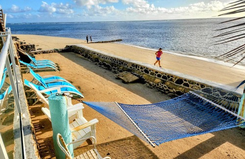 Kahuku Maison | Oceanfront Luxury,Private Beach,3 Jacuzzis,Private Chef,Jurassic Park Film Site