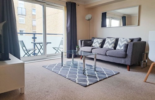 Wimbledon Appartement | Wimbledon Apartment - Fantastic One Bedroom Apartment in the centre of Wimbledon with free parking!