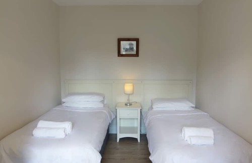 Carrick-on-Shannon Cottage | Leitrim Quay - Riverside Cottage 3