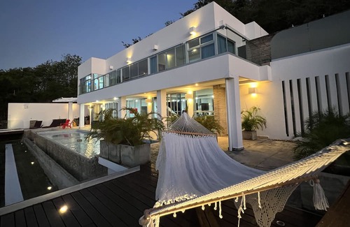 Pacific Marlin Maison | Beutiful ocean view of Nacascolo Bay and Mountain view