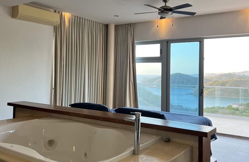 Pacific Marlin Maison | Beutiful ocean view of Nacascolo Bay and Mountain view