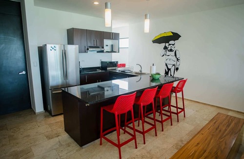 Chicxulub Puerto Appartement | Ocean views from all rooms of this Beachfront unit