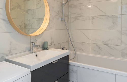 Yves Farge - Le Fleuve Appartement | DIFY Bollier - Quartier Gerland