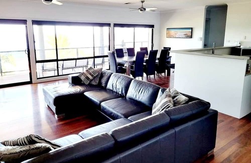 Port Lincoln Maison | Amazing Views Holiday Home Port Lincoln