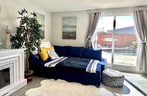 North Clairemont Maison | San Diego “Idyllic Beautiful House” w/Heated Pool