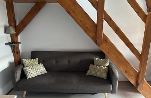 Villemoiron-en-Othe Maison | Le domaine du Lavoir - Studio MINOUCHE sleeps 4. jacuzzi from April to October