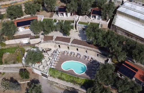 Realdo Station Balnéaire | Ibiza-styled bungalows with sea views in Balzi Rossi
