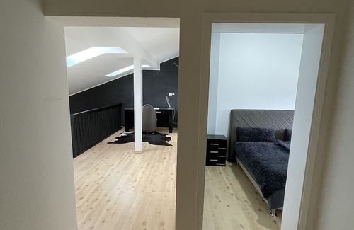 Oos Appartement | MMM: Maisonette, minimalist, modern, >8 guests