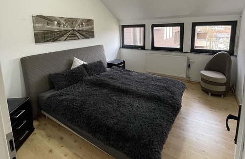 Oos Appartement | MMM: Maisonette, minimalist, modern, >8 guests