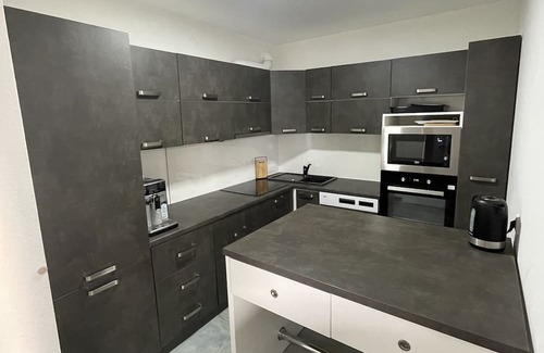 Oos Appartement | MMM: Maisonette, minimalist, modern, >8 guests