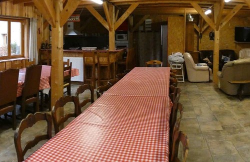 Vernusse Cottage | Gite Vernusse, 2 bedrooms, 6 persons
