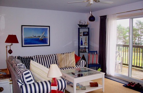 Brooklyn Copropriété | Beachfront Condo, Beach Meadows, Nova Scotia. Perfect Summer Rental.