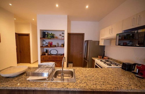 Xcumpich Appartement | LUX & unique 3BR condo by The Harbor, North Mérida