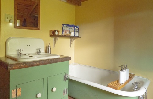 Elizabethtown Maison | A secluded getaway in a great location