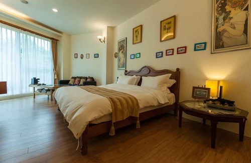 Shoufeng Lit Et Petit-Déjeuner | Tree Lake B&B