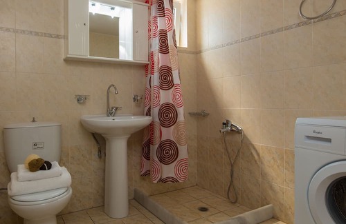 Melissourgakion Appartement | Kamelia Villa with private pool, BBQ, playground, surrounded by nature!