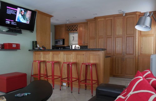 Hollywood Copropriété | PRIVATE*MODERN Guesthouse*Direct Bch Access*❤️ Brdwlk* Free Park*2 bike & MORE