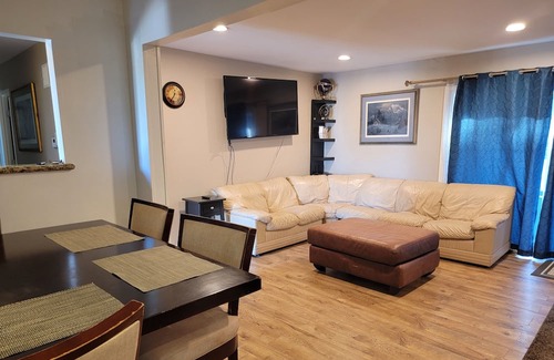 Linda Vista Maison | Great Location With Comfort And Fun Included!