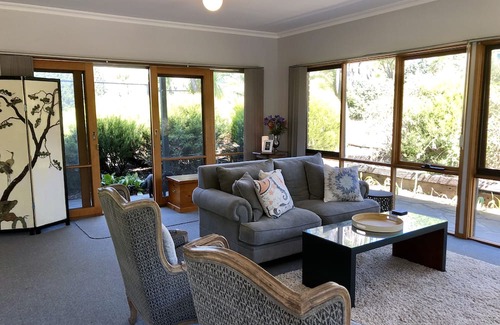 Kangaroo Ground Maison | Kangaroo Ground ‘Guest House’