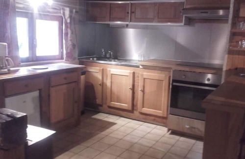 Gouaux-de-Luchon Chalet De Ski | CHARMING CHALET, CLASS 3 *, LARGE GARDEN FENCING 10 MIN FROM LUCHON
