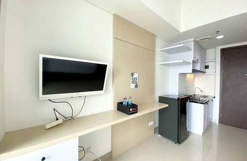 South Tambun Appartement | White Toned Style Studio At Lrt City Bekasi Apartment
