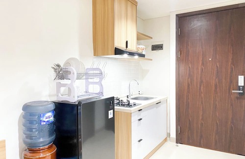 South Tambun Appartement | Simple Studio At Lrt City Bekasi Apartment By Travelio