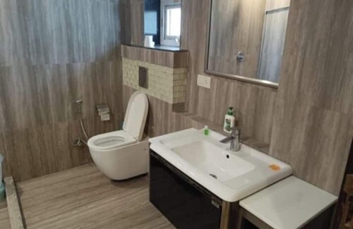 Kailash Colony Maison | Aaron Residency