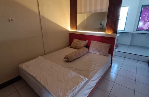 Tembalang Hôtel | OYO 94700 Kd House