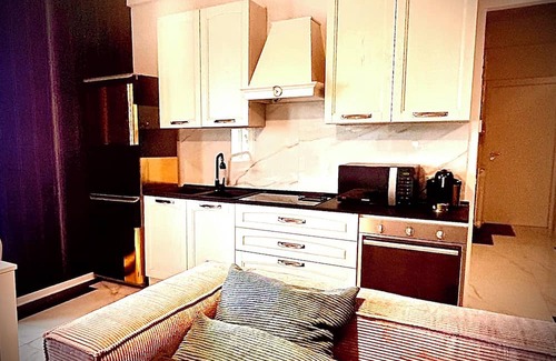 Catanzaro Appartement | Charming 2-bedroom apartment with WiFi, AC in marvelous Calabria