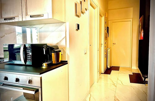 Catanzaro Appartement | Charming 2-bedroom apartment with WiFi, AC in marvelous Calabria