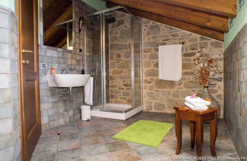 Albareto Lit Et Petit-Déjeuner | And an ideal facility for relaxing stays of families and holistic groups.