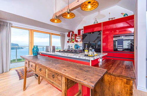 Stein Maison | Taigh Glas 2 Bedroom House - Lochbay