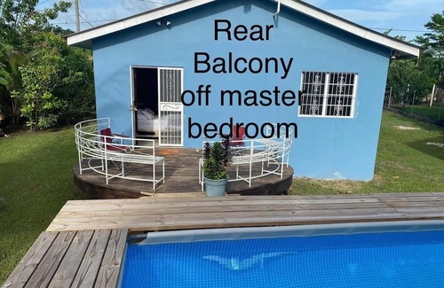 Armenia Maison | Private, Charming 2-bedroom house in pleasant Belmopan with AC, WiFi,
