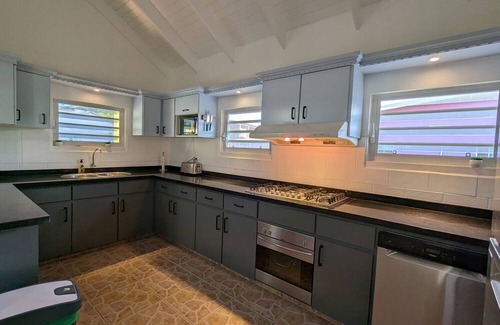 Nikiboko Maison | Cozy 2-bedroom house in delightful Kralendijk with WiFi, AC