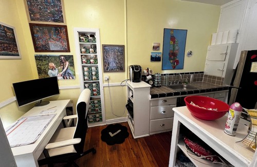 Hollywood Hills Appartement | Charming studio with lovely balcony in Hollywood Hills!