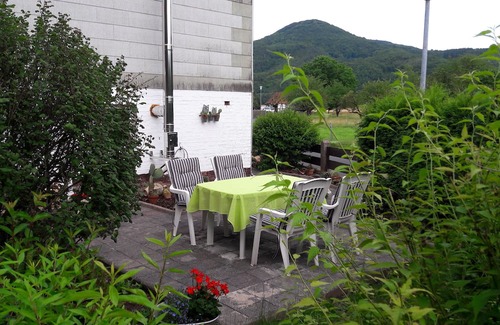 Bad Sooden-Allendorf Maison | Vacation home Bine Rural vacation home with 5 bedrooms, dog-friendly