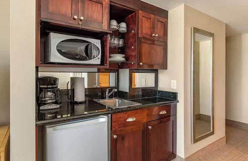 Virginia Beach Copropriété | Ocean Beach Club, a Hilton Vacation Club Studio Unit Saturday Check-In