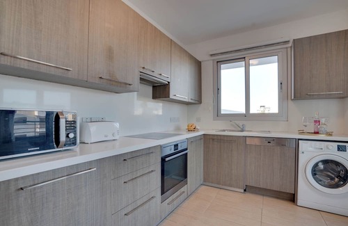 Ayios Dhometios Appartement | This apartment is a 3 bedroom(s), 2.5 bathrooms, located in Agiou Georgiou, Nicosia.